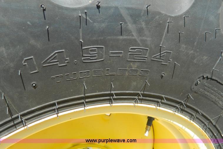 image for item D8656 1996 John Deere 9600 combine