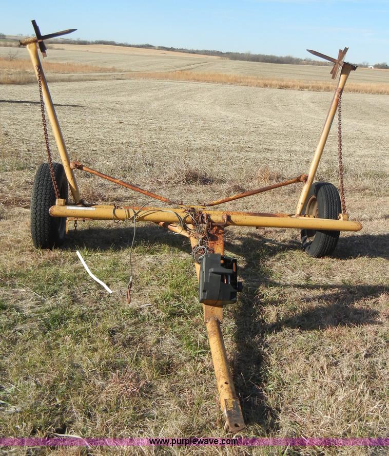 image for item H9207 Bale dolly/unroller