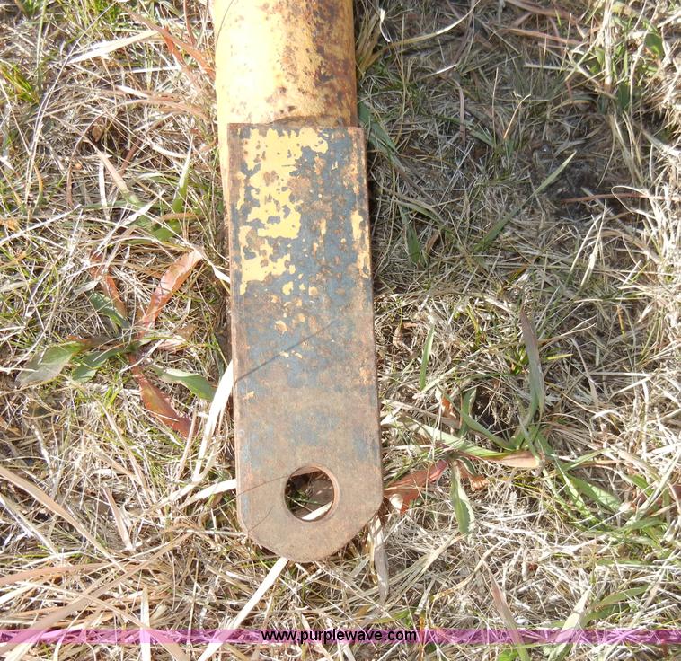 image for item H9207 Bale dolly/unroller