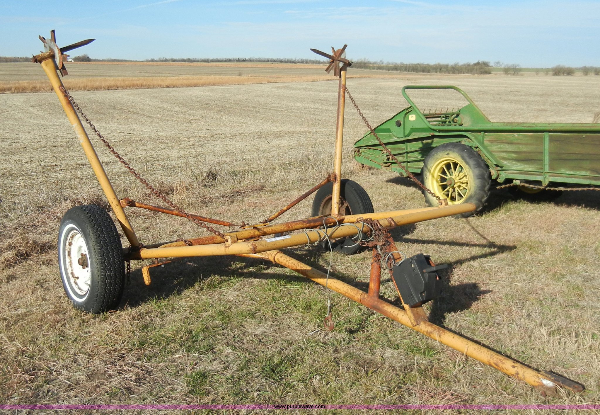 Bale dolly/unroller in Leonardville, KS Item H9207 sold Purple Wave
