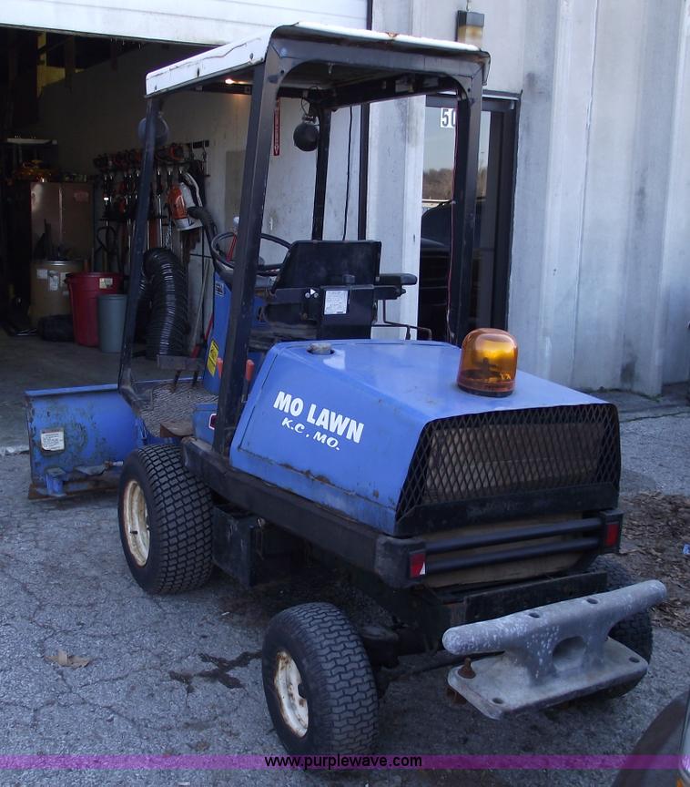 image for item A1657 New Holland FM60 mower and snow plow