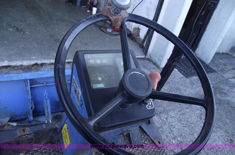 image for item A1657 New Holland FM60 mower and snow plow