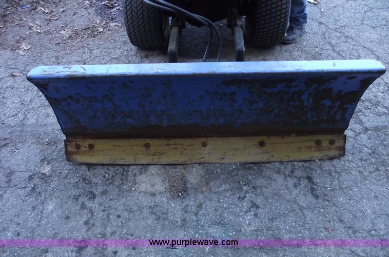 image for item A1657 New Holland FM60 mower and snow plow