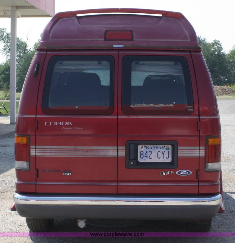 image for item A2290 1994 Ford E150 van