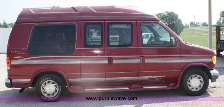 image for item A2290 1994 Ford E150 van