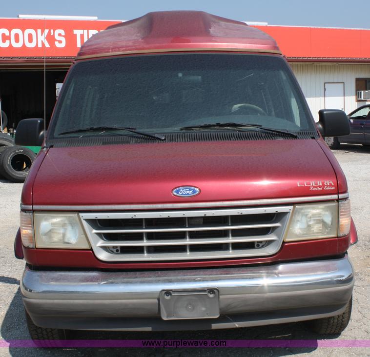 image for item A2290 1994 Ford E150 van