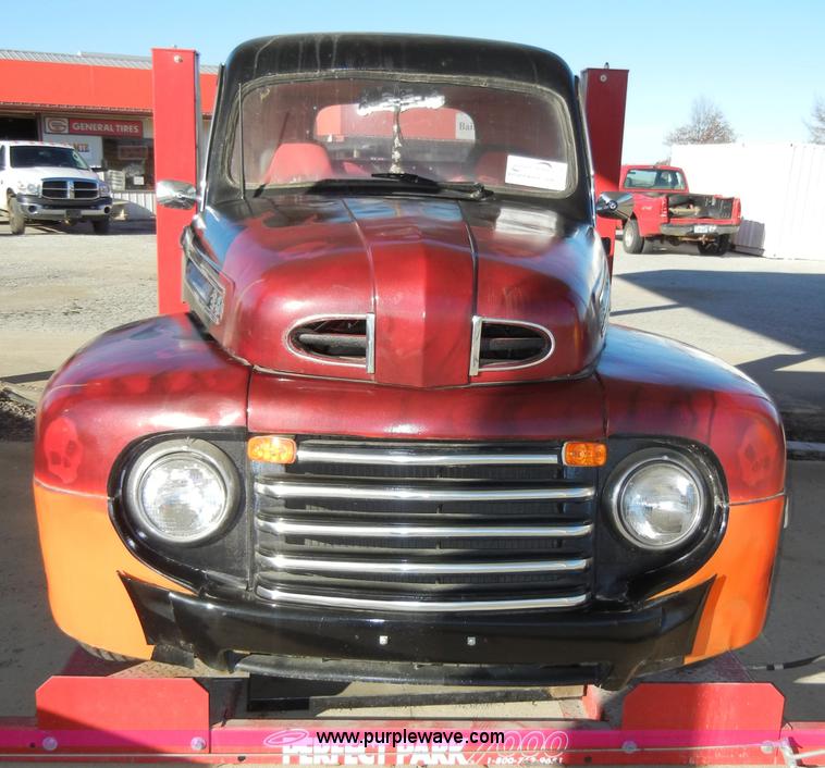image for item A3362 1948 Ford pickup truck