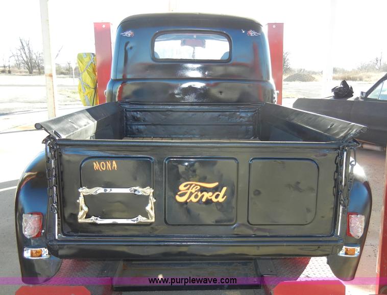 image for item A3362 1948 Ford pickup truck
