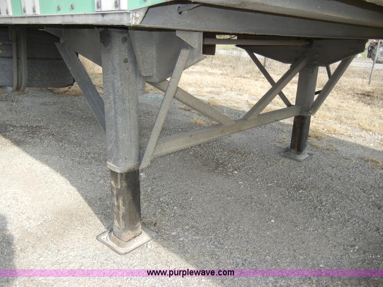 image for item A3371 1996 Wabash P-102CW 53' dry van trailer