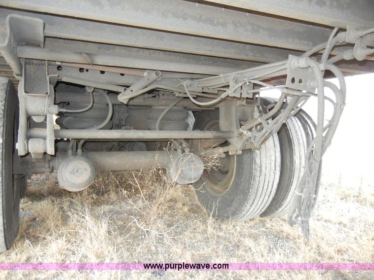 image for item A3371 1996 Wabash P-102CW 53' dry van trailer