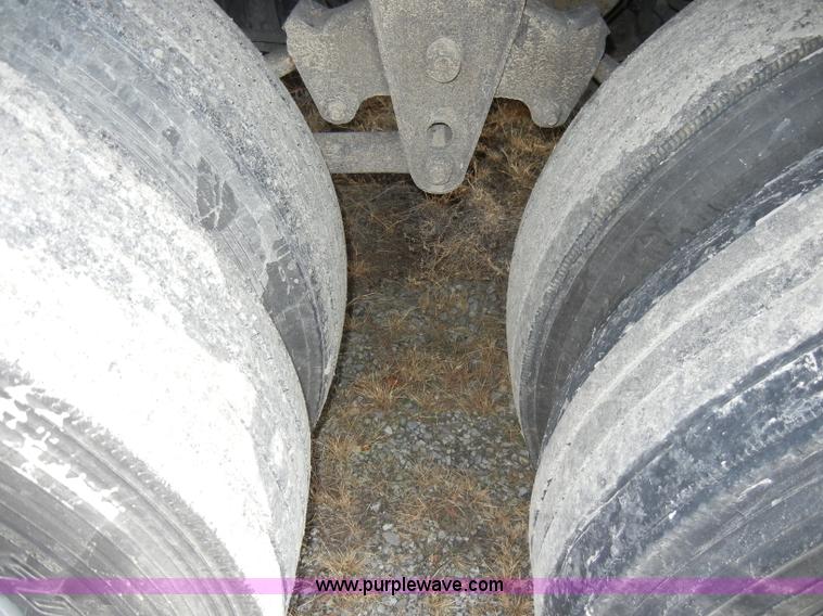 image for item A3371 1996 Wabash P-102CW 53' dry van trailer