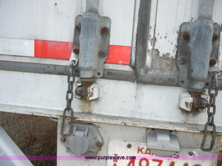 image for item A3371 1996 Wabash P-102CW 53' dry van trailer