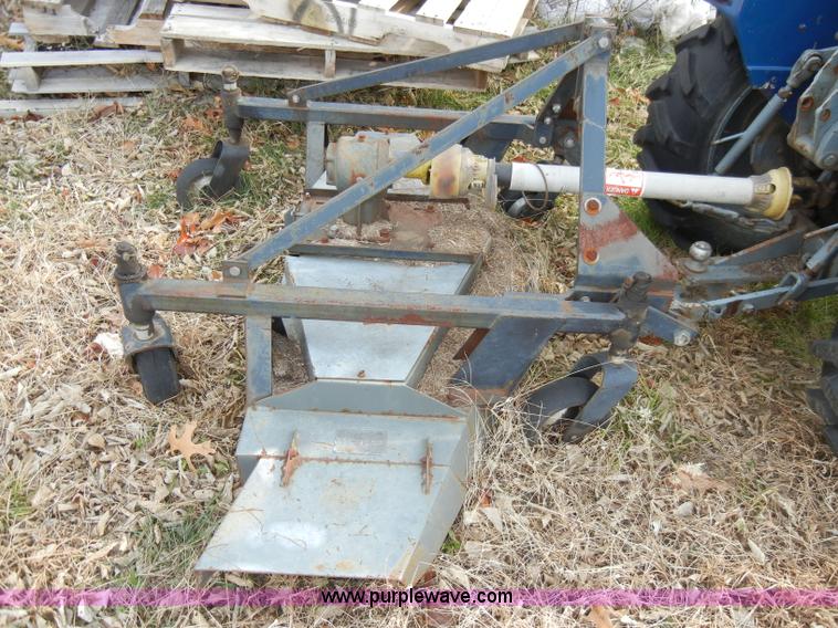 image for item A3372 Shandong TS180 tractor