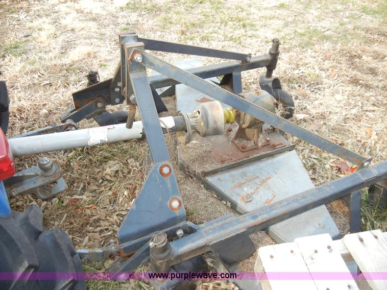 image for item A3372 Shandong TS180 tractor