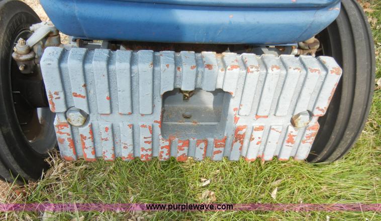 image for item A3372 Shandong TS180 tractor