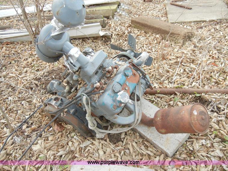 image for item A3372 Shandong TS180 tractor