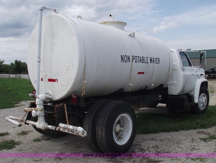 image for item A4075 1989 Chevrolet Kodiak D6500 water truck