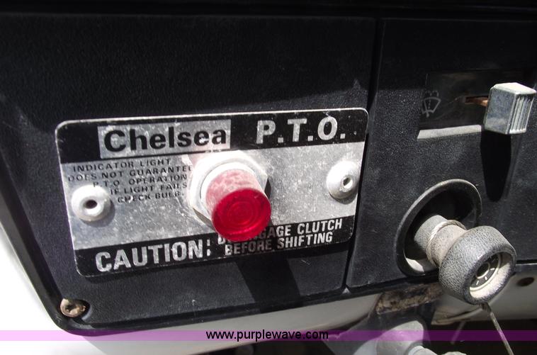 image for item A4075 1989 Chevrolet Kodiak D6500 water truck