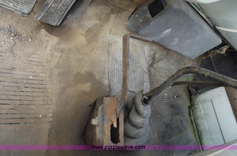 image for item A4075 1989 Chevrolet Kodiak D6500 water truck