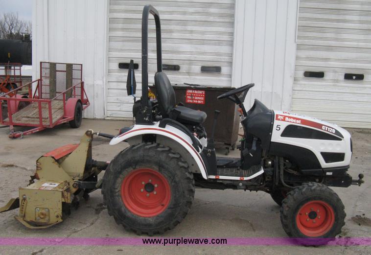 image for item A6012 2008 Bobcat CT120 FWA compact tractor