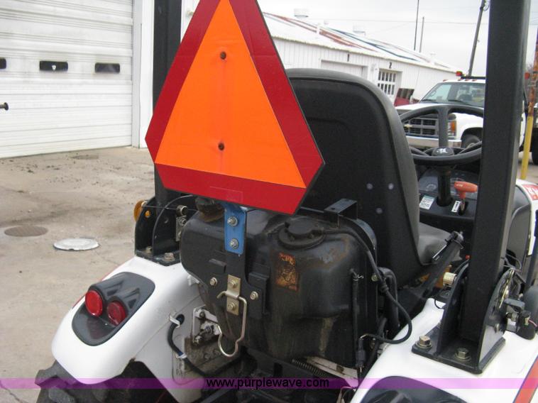 image for item A6012 2008 Bobcat CT120 FWA compact tractor