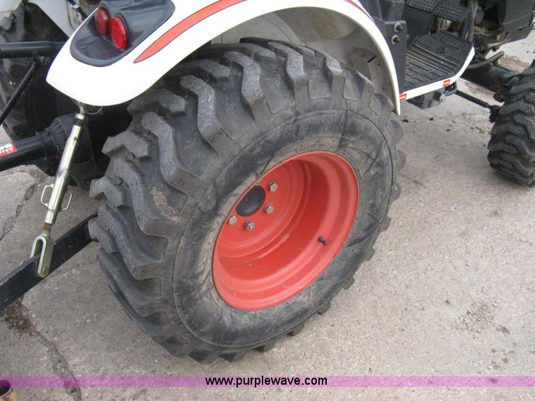image for item A6012 2008 Bobcat CT120 FWA compact tractor