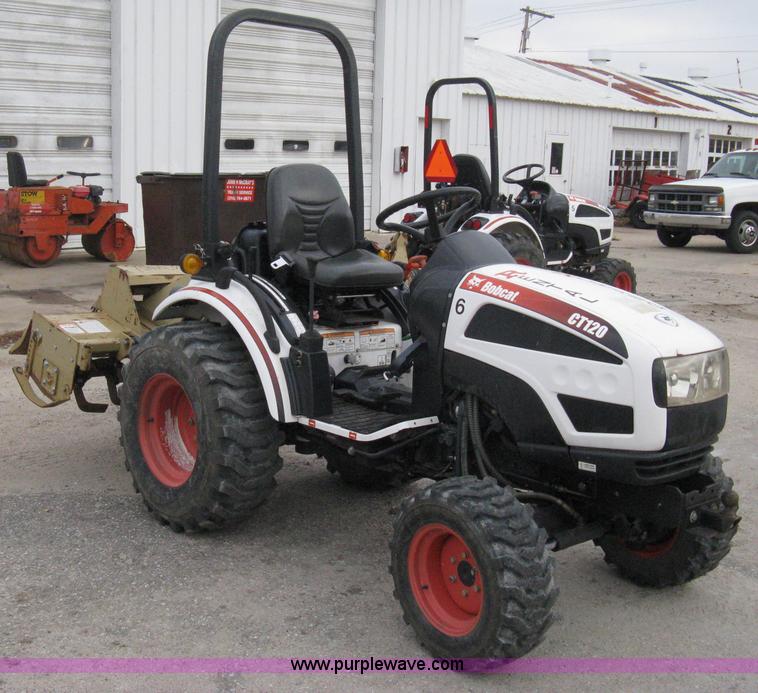 image for item A6013 2008 Bobcat CT120 FWA compact tractor