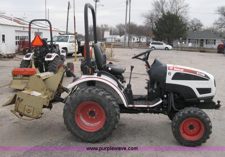 image for item A6013 2008 Bobcat CT120 FWA compact tractor