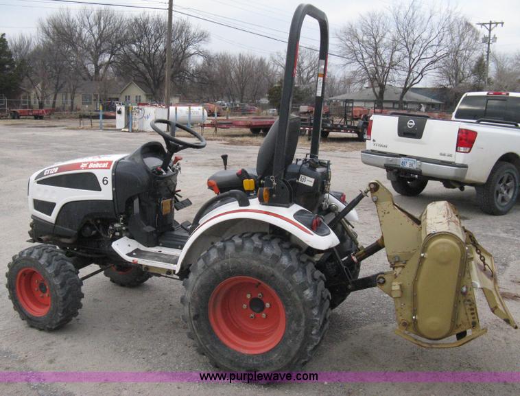 image for item A6013 2008 Bobcat CT120 FWA compact tractor