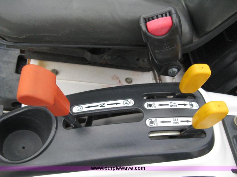 image for item A6013 2008 Bobcat CT120 FWA compact tractor