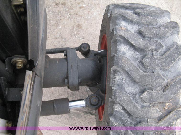 image for item A6013 2008 Bobcat CT120 FWA compact tractor