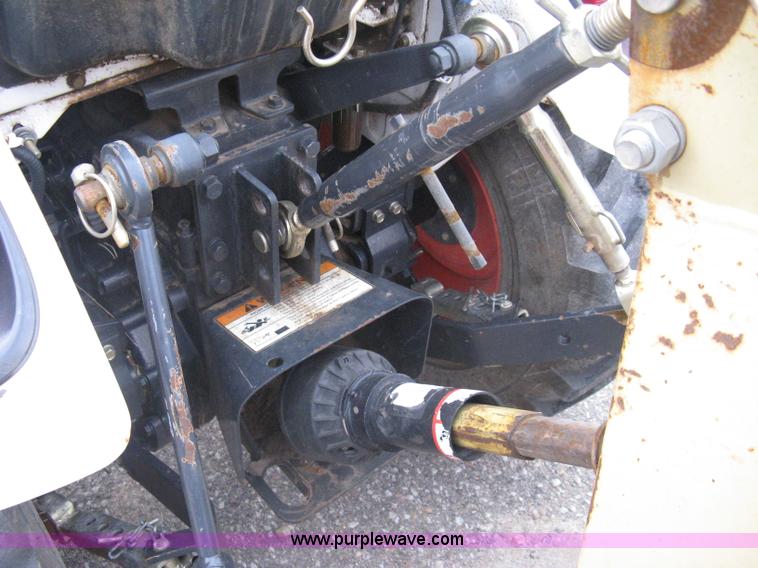 image for item A6013 2008 Bobcat CT120 FWA compact tractor