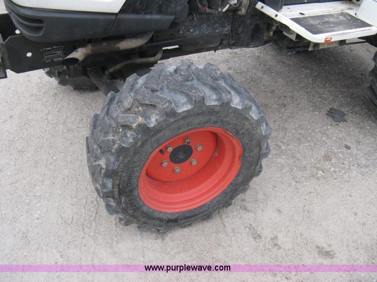 image for item A6013 2008 Bobcat CT120 FWA compact tractor