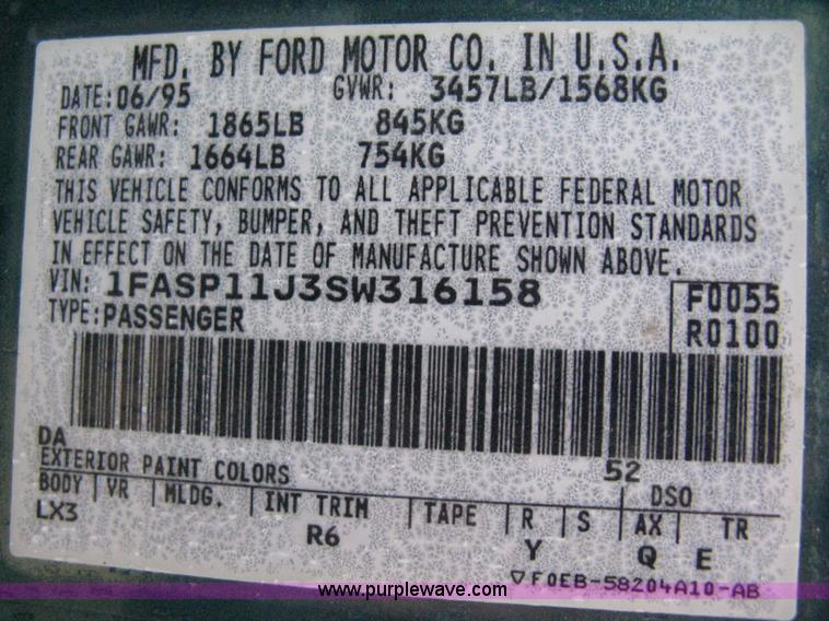 image for item A6019 1995 Ford Escort LX