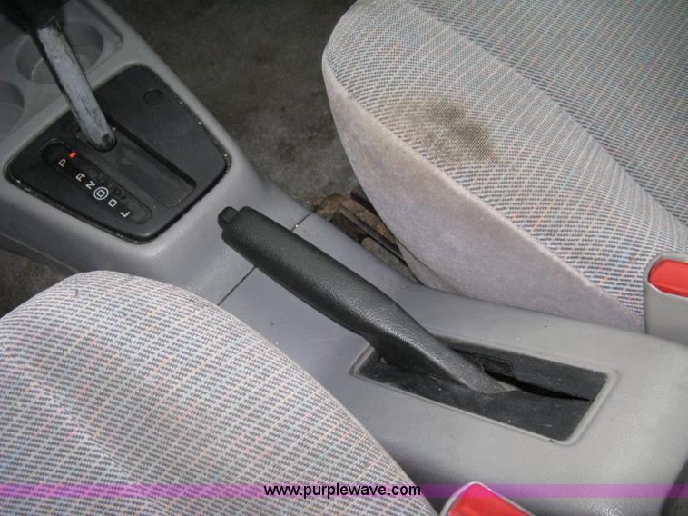 image for item A6019 1995 Ford Escort LX