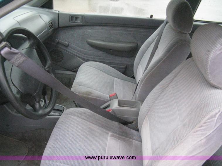 image for item A6019 1995 Ford Escort LX