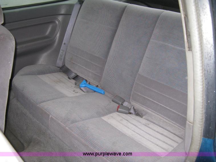 image for item A6019 1995 Ford Escort LX