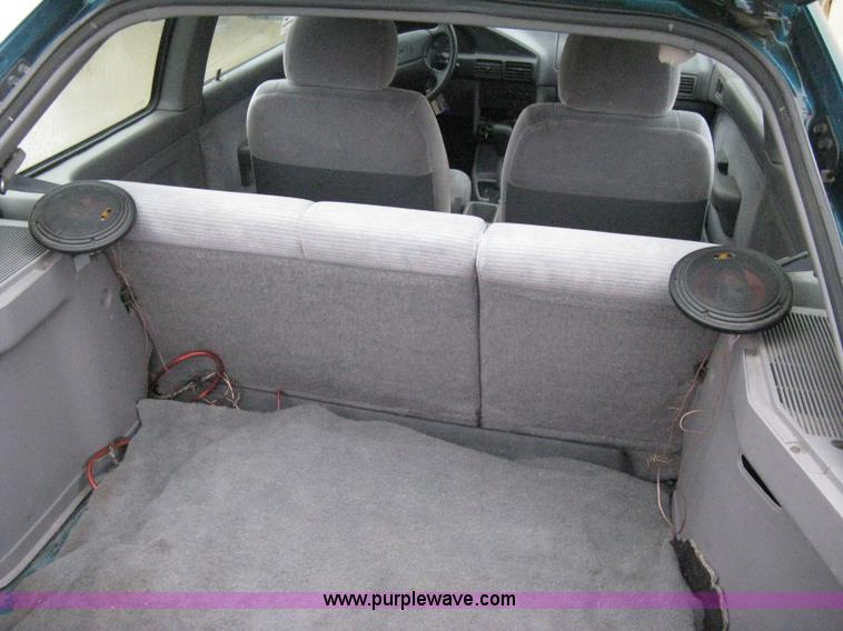 image for item A6019 1995 Ford Escort LX