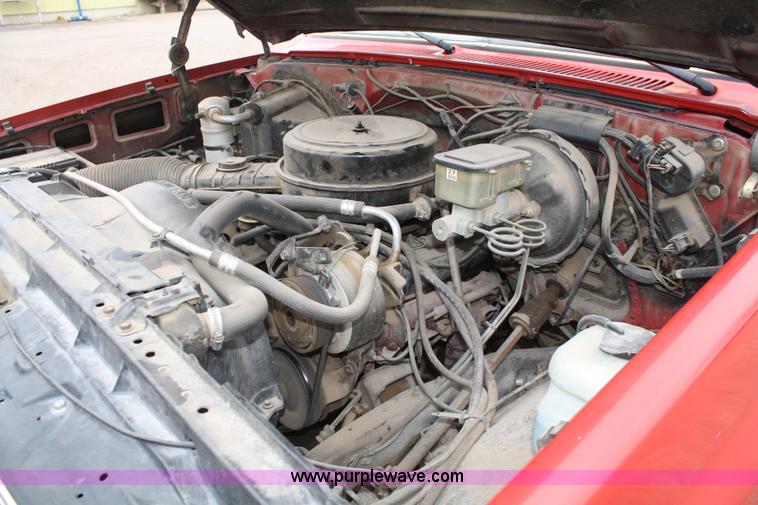 image for item A6564 1984 Chevrolet K10 Silverado pickup truck