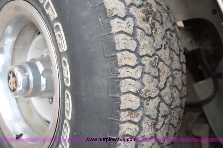 image for item A6564 1984 Chevrolet K10 Silverado pickup truck