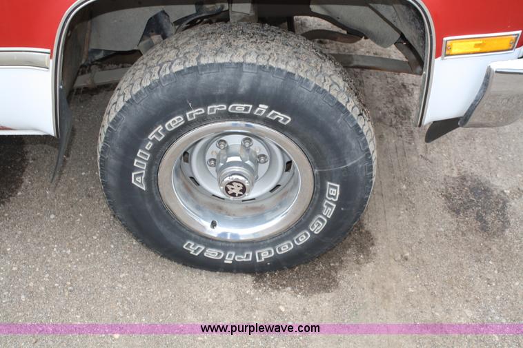 image for item A6564 1984 Chevrolet K10 Silverado pickup truck