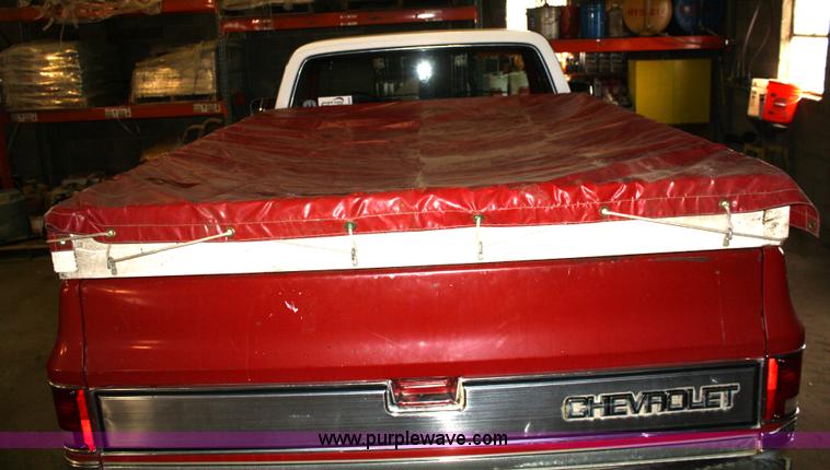 image for item A6564 1984 Chevrolet K10 Silverado pickup truck