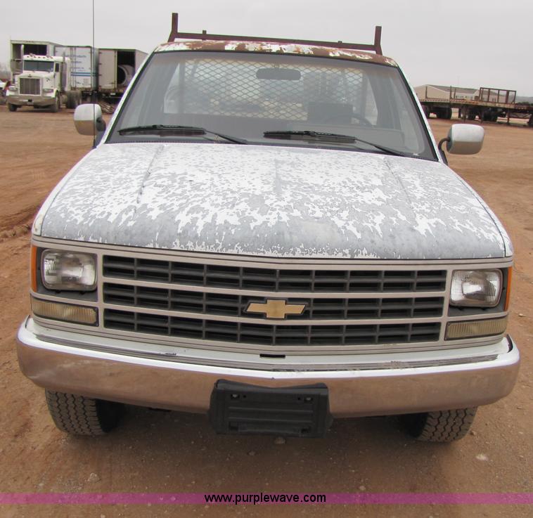 image for item B2151 1990 Chevrolet C2500 pickup truck