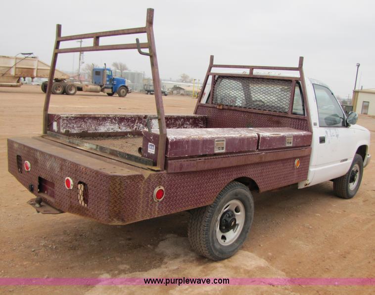 image for item B2151 1990 Chevrolet C2500 pickup truck