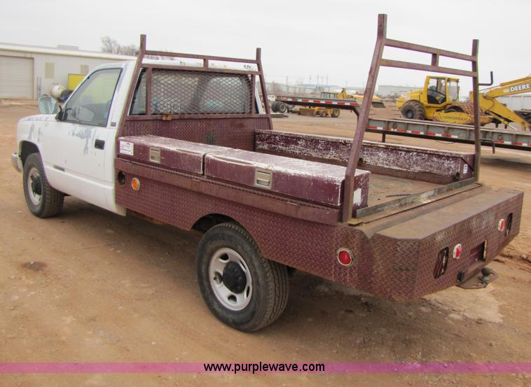 image for item B2151 1990 Chevrolet C2500 pickup truck