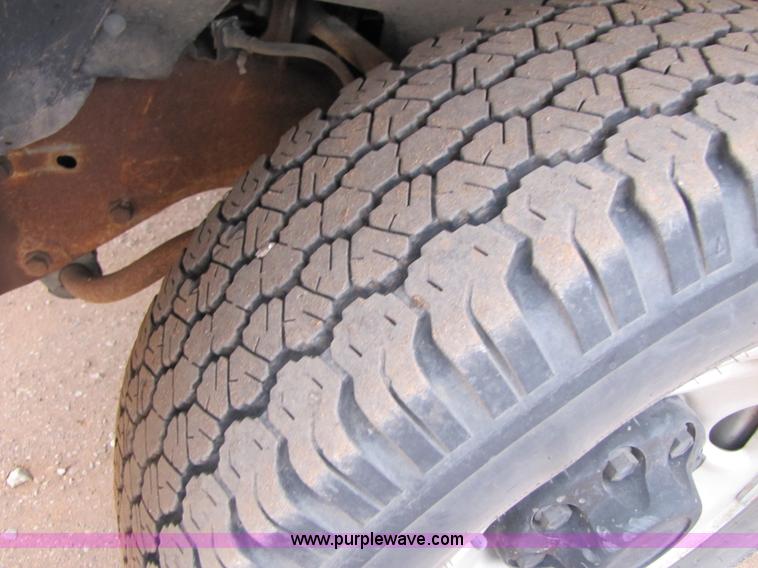 image for item B2151 1990 Chevrolet C2500 pickup truck