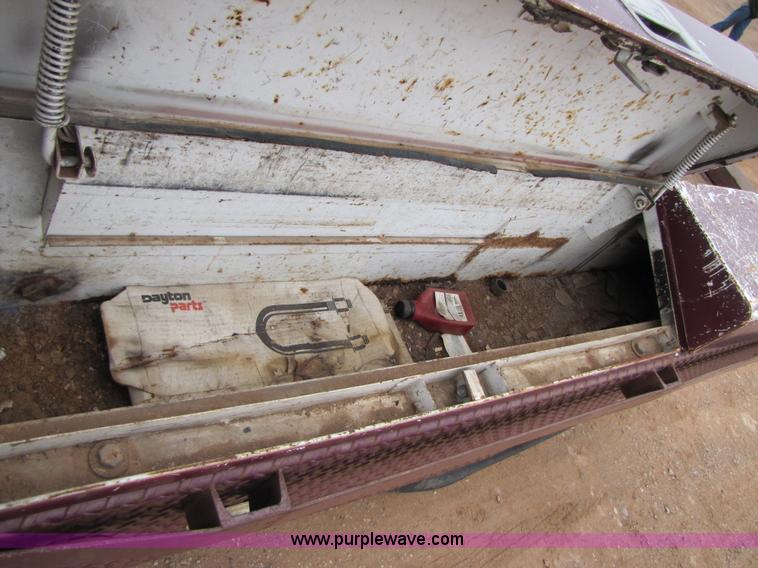 image for item B2151 1990 Chevrolet C2500 pickup truck