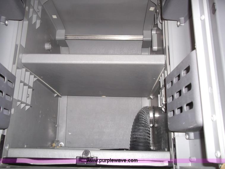 image for item B5076 2004 Freightliner ST120 semi truck