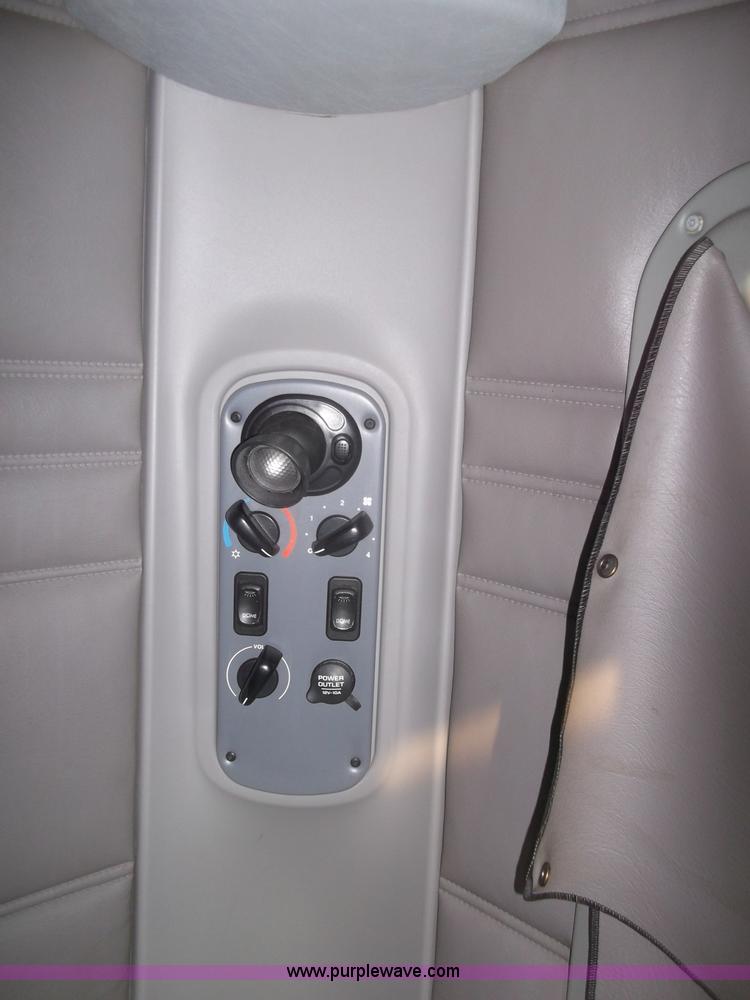 image for item B5076 2004 Freightliner ST120 semi truck