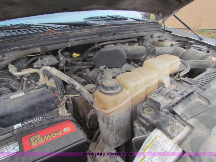 image for item B7014 1999 Ford F250 XLT Super Duty  pickup truck